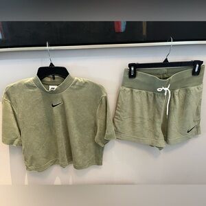Nike Terry cloth Shorts set